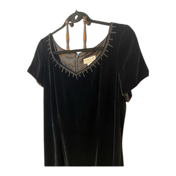 Liz Claiborne Black Velvet Rhinestone Cocktail Dress – Size 14 | Elegant V-Neck - Picture 2 of 11